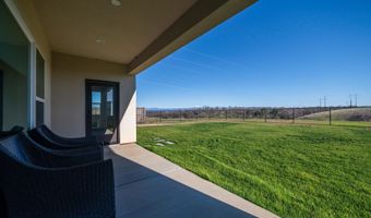 4635 Pleasant Hills Dr, Anderson, CA 96007