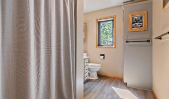 8442 S Union Lake Dr SE, Alexandria, MN 56308