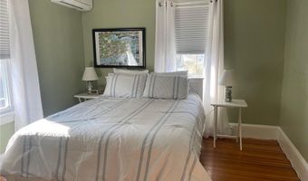 35 Annandale Rd, Newport, RI 02840