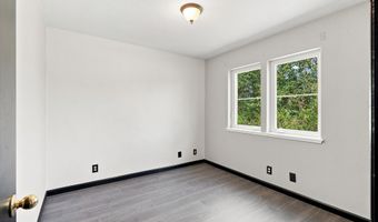 150 Crocker St, Ashland, OR 97520