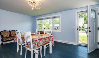 43 Deerfield Dr, Warwick, RI 02886