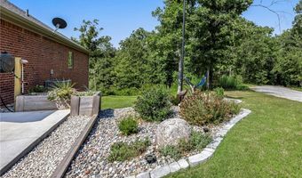 2 Islay Ln, Bella Vista, AR 72715