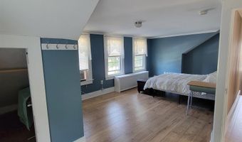 104 John St, Bennington, VT 05201