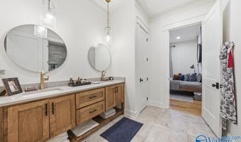 2582 S Broad St, Albertville, AL 35950