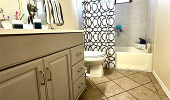 2110 W Bullock Ave, Artesia, NM 88210