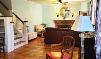 146 Lexington Ave, Cranston, RI 02910