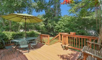 5719 NEWINGTON Rd, Bethesda, MD 20816