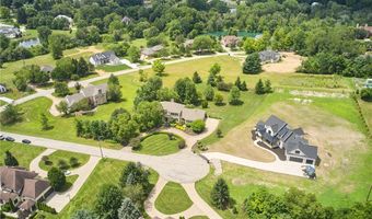 662 Heatherleigh Dr, Akron, OH 44333