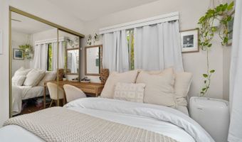 1607 Makiki St B, Honolulu, HI 96822