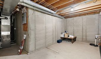 661 Abbey Mill Dr SE 41, Ada, MI 49301