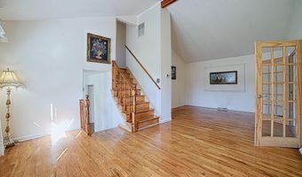 399 HILLTOP Ln, Annapolis, MD 21403