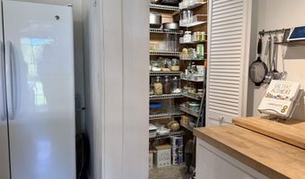 992 Pequawket Trl, Baldwin, ME 04091