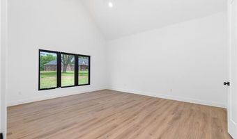 56107 E 300 Rd, Afton, OK 74331