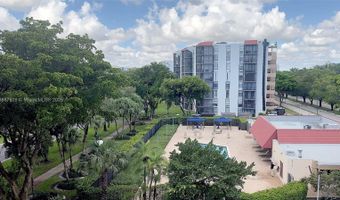 3301 N Country Club Dr 502, Aventura, FL 33180