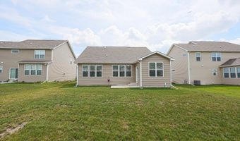 580 N Highlander Way, Addison, IL 60101