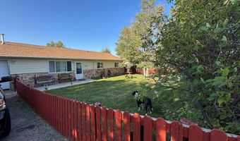 1106 ASHFORD Dr, Cheyenne, WY 82007