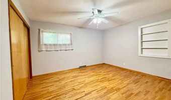 1811 Timber Ln NE, Alexandria, MN 56308