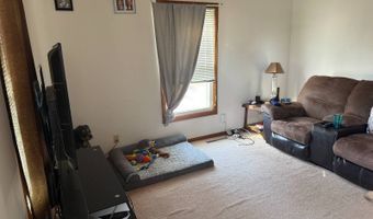 325 S Maple St, Ainsworth, NE 69210