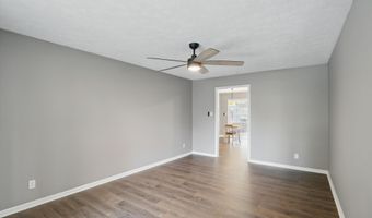 8635 Bishops Ln, Indianapolis, IN 46217