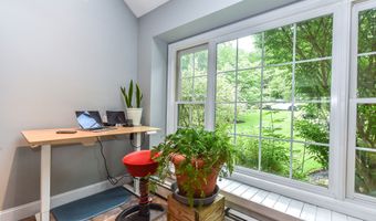 10 Heritage Way, Barkhamsted, CT 06063