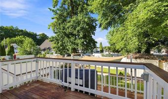105 Branch Ave, Cumberland, RI 02864