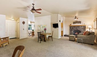 488 SW Forest Grove Dr, Bend, OR 97702