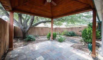 5229 Pruitt Dr, The Colony, TX 75056