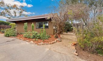 5024 Crestland Dr, La Mesa, CA 91941