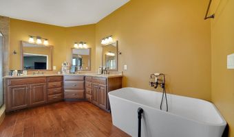 1560 Pinto Dr, Angels Camp, CA 95222