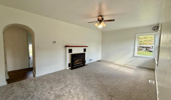 1715 SE Marshall St, Albert Lea, MN 56007