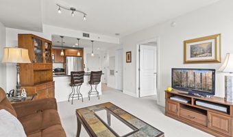 2451 MIDTOWN Ave 1413, Alexandria, VA 22303