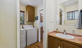 2361 Buttermilk Ln, Arcata, CA 95521