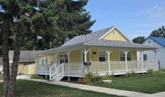 911 LINN St, Atlantic, IA 50022