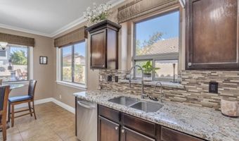 4484 E RUNAWAY BAY Dr, Chandler, AZ 85249
