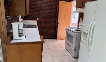 607 E North St, Albion, MI 49224