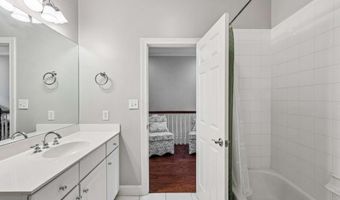 100 Ansonborough 307, Athens, GA 30605