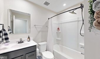 174 QUARTZ Dr, Dover, DE 19904