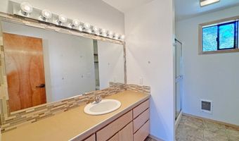 15422 SOUTHWIND Ln, Brookings, OR 97415