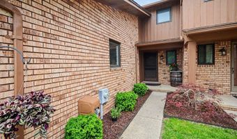 7202 Harbor Dr, Algonac, MI 48001