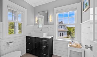 1210 Graces Cove Rd, Block Island, RI 02807