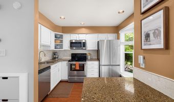 535 COLECROFT Ct, Alexandria, VA 22314