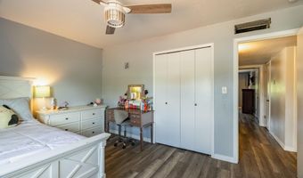 10817 LOWE St NE, Albuquerque, NM 87111