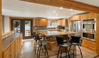 253 Aero Ln, Bigfork, MT 59911