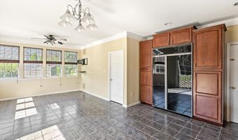 9 Denise Dr, Allentown, NJ 08501