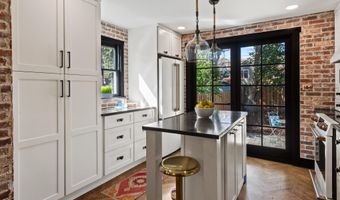 115 CHARLES St, Annapolis, MD 21401