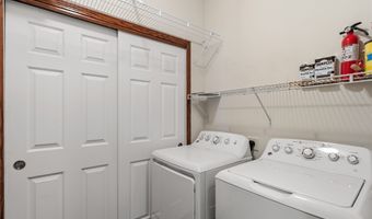 1835 SW White Birch Cir 15, Ankeny, IA 50023