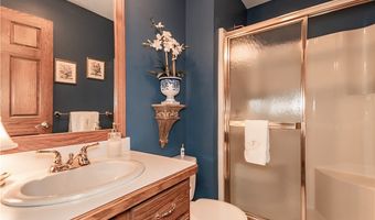 1410 Stowe Rd, Ashtabula, OH 44004