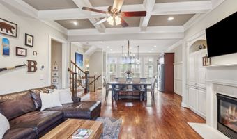 805 Highland Green Way NE, Atlanta, GA 30306