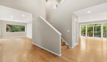 1346 Diamond Dr, Arcata, CA 95521