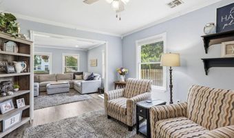 482 CLIFTON Ave, Bayville, NJ 08721